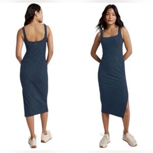 Beyond Yoga Icon Midi Dress Size small